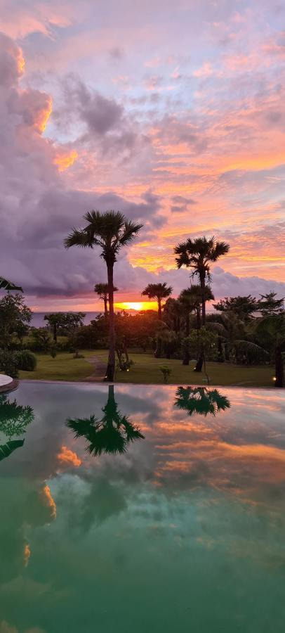 Palm Springs Bali Dive Resort 툴람벤 외부 사진