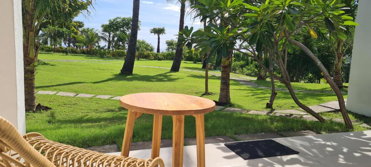 Palm Springs Bali Dive Resort 툴람벤 외부 사진