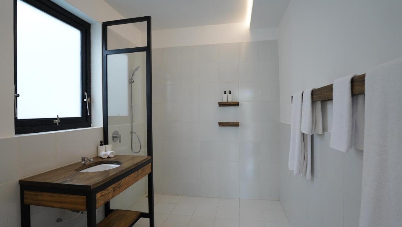 Palm Springs Bali Dive Resort 툴람벤 외부 사진