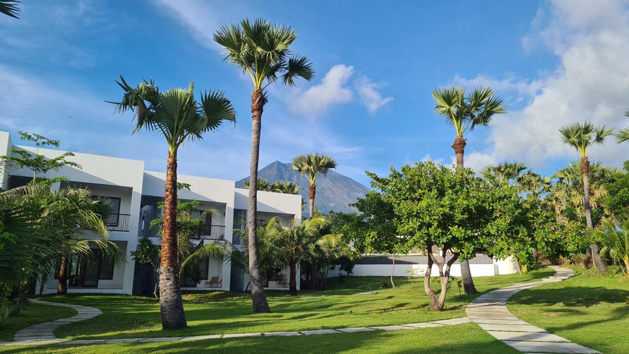 Palm Springs Bali Dive Resort 툴람벤 외부 사진